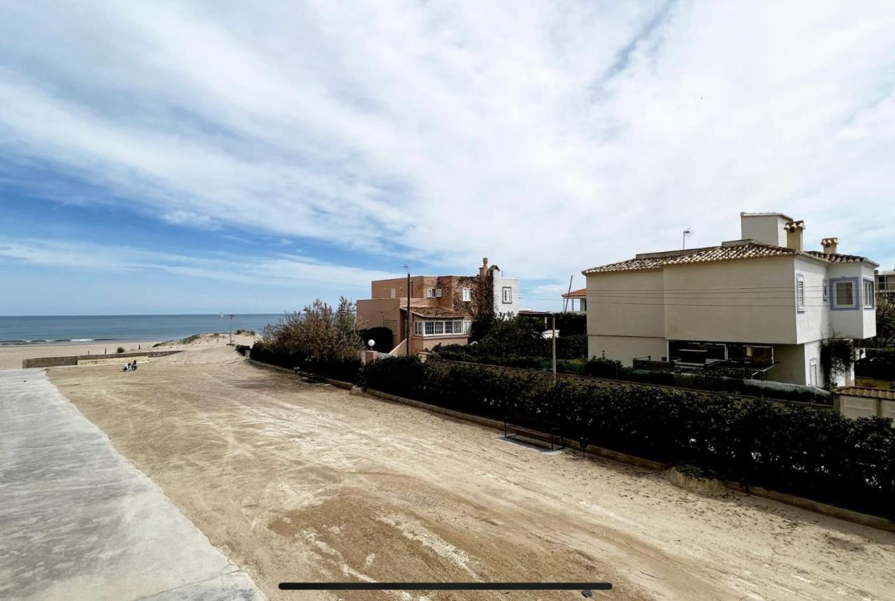 Beach Retreat Valencia Bagian luar foto